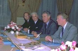 Dreyfuss’s Report on US Arranging the Ayatollah’s 1979 “Coup” — and a Mention of the Sydney Siege