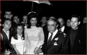 Photo: Kennedy and Onassis wed, in 1968